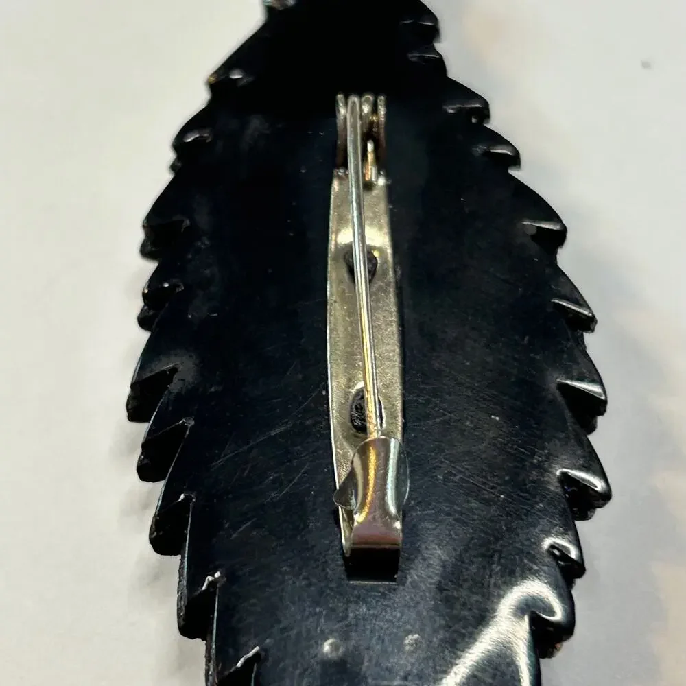 Unbranded vintage carved